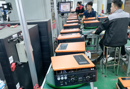 hybrid-solar-inverter-evo-series-7.2kw-8.2kw-10.2kw-factory-6