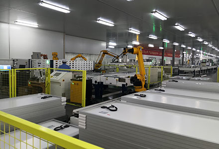 n-type-dual-glass-solar-panel-factory-2