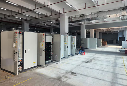 30-100KW-Lithium-Battery-Commercial-Energy-Storage-System-Factory-1
